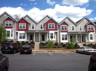 2460 N Berkshire Rd, Charlottesville, VA 22901