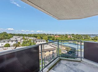 17-85 215th St APT 6A, Bayside, NY 11360