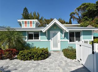 3009 E B Ave, Holmes Beach, FL 34217