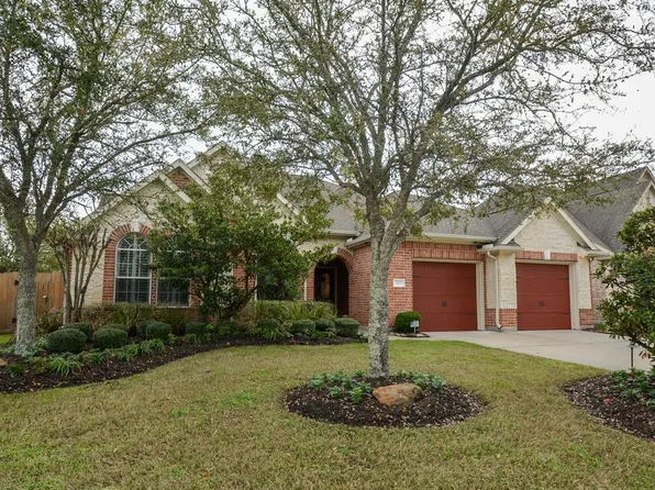 703 Doscher Ln, Sugar Land, TX 77479