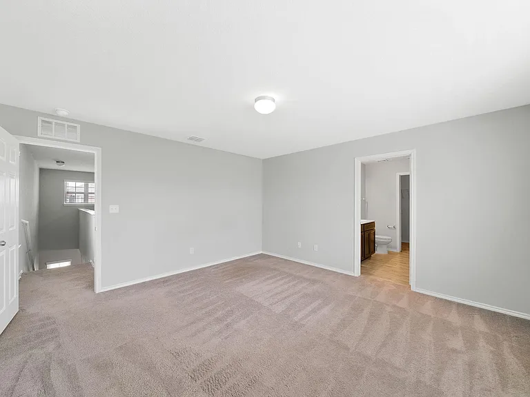 12042 Silver Lgt — Photo 19
