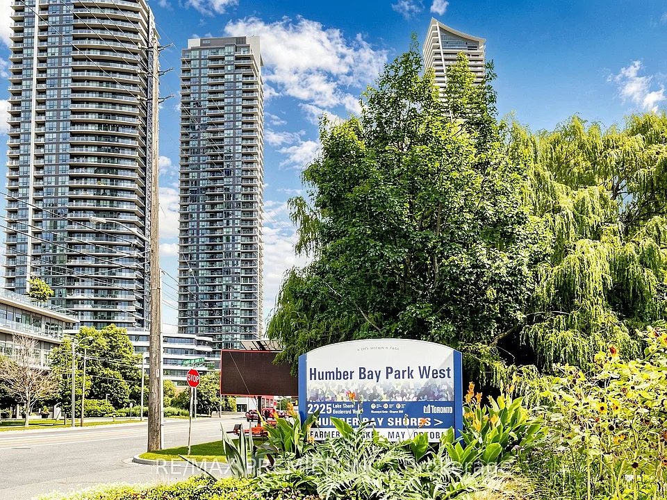 2200 Lake Shore Blvd W #4706