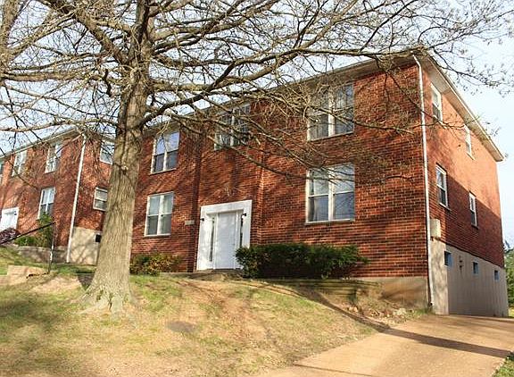 3rd image of 10366 Parkman Dr