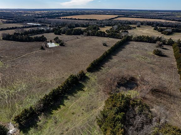 4th image of County Road 33100