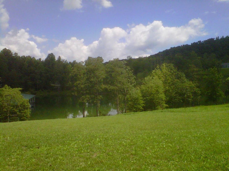 1st image of Emerald Green Way