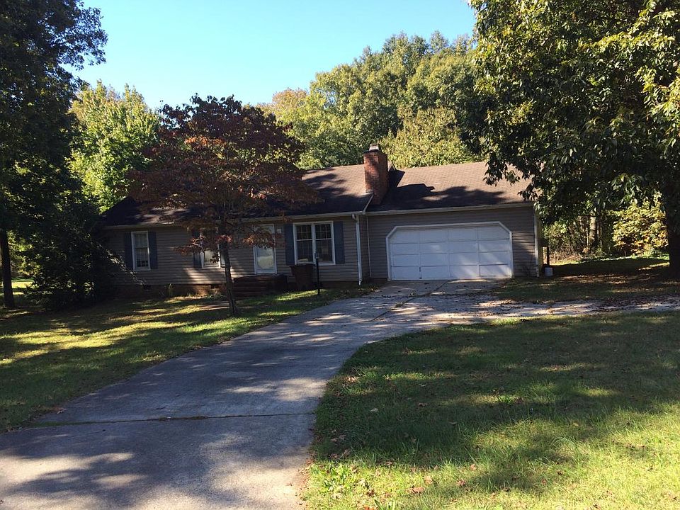 2nd image of 3816 Osborne Rd