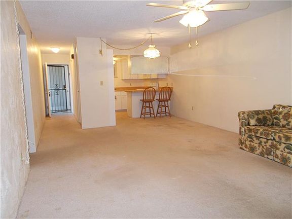 5th image of 329 Wilder Blvd APT C102