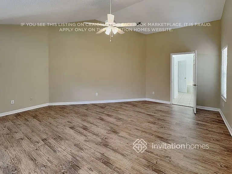 8182 Rocky Creek Dr — Photo 9