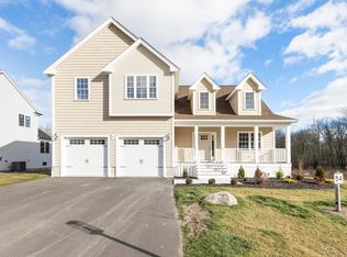 30 May Rd, Millis, MA 02054