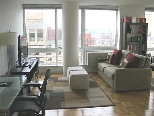 Rented by Corcoran | media 1