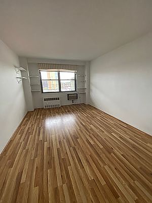 5th image of 6115 97th St APT 14D