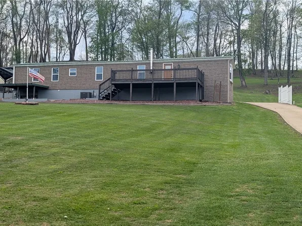 203 Colvin Rd, Greensboro, PA 15338