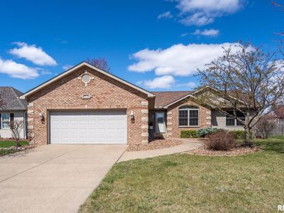 342 W Heather Glen Dr, Eldridge, IA, 52748