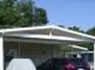 825 Carol St, Wildwood, FL 34785