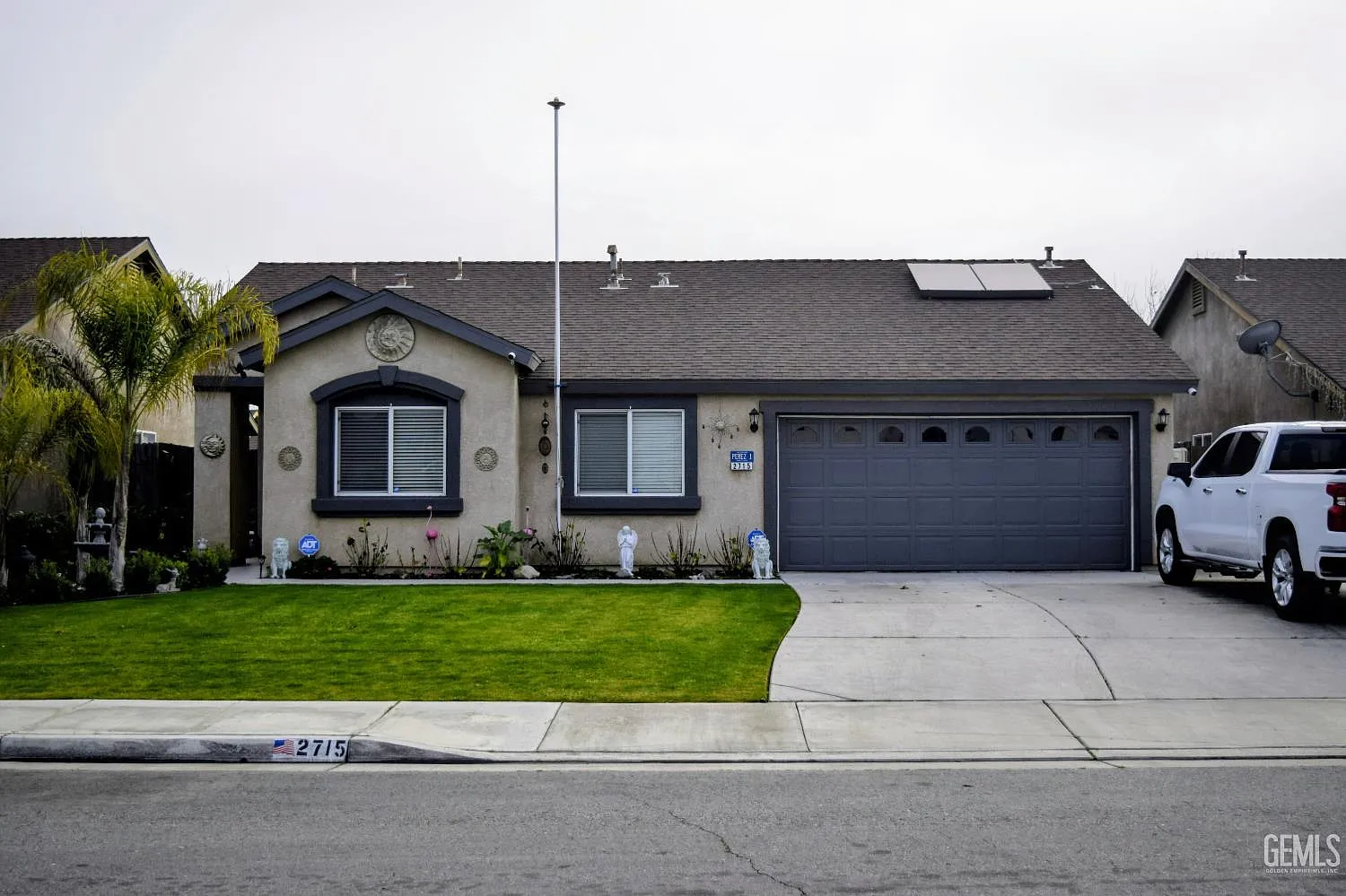 2715 Rain Dr photo 1