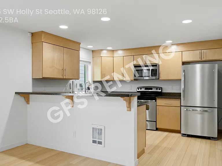 3406 SW Holly St — Photo 10