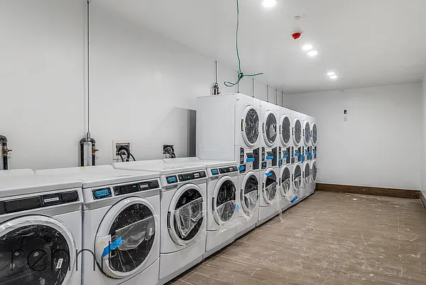 Rented by Rennit Inc. | media 15