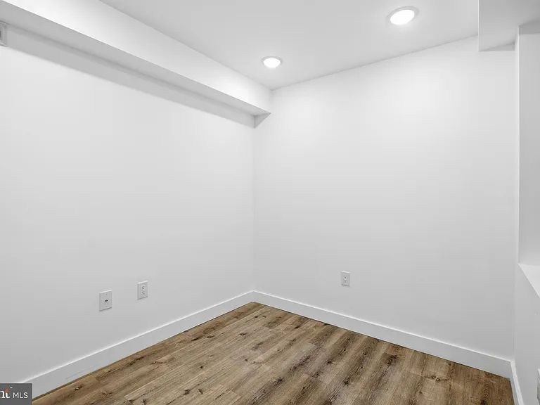 4243 Mantua Ave #1 — Photo 13