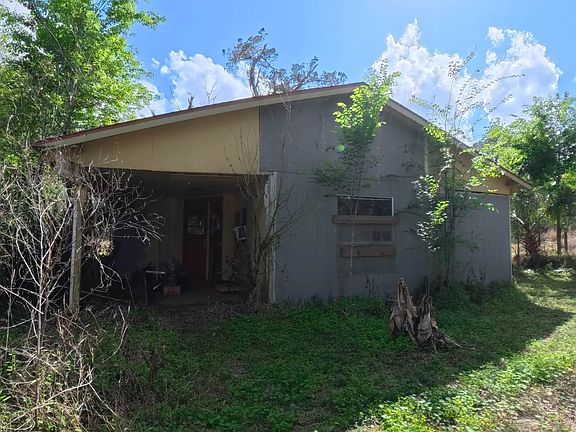 5th image of 1901 Hontoon Rd