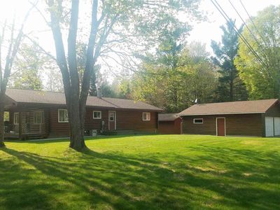 409 N River Dr, Gwinn, MI, 49841