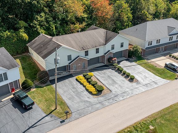 2nd image of 3919-3943 Long Dr