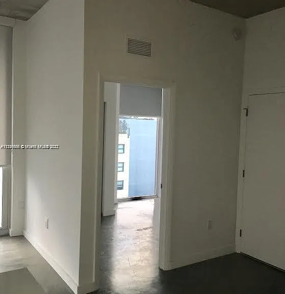 151 SE 1st St #111A — Photo 6