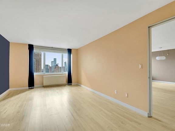 4th image of 322 W 57th St APT 41P1