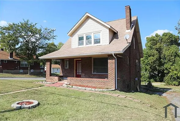 2525 Hord Ave