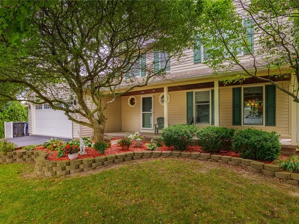 15 Chesapeake Lndg, West Henrietta, NY 14586