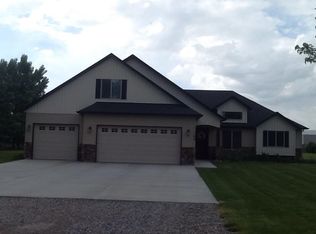 155 E Poplar St, Oakley, ID 83346