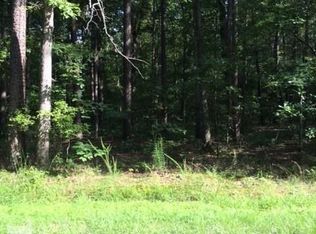 8144 Kennebec Dr, Chapel Hill, NC 27517