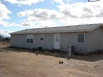 5th image of 3160 N Solano Drive