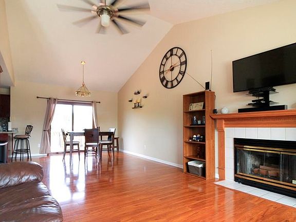 5th image of 5177 Shagbark Ct