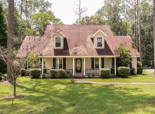 421 Burney Branch Cir, Blackshear, GA 31516