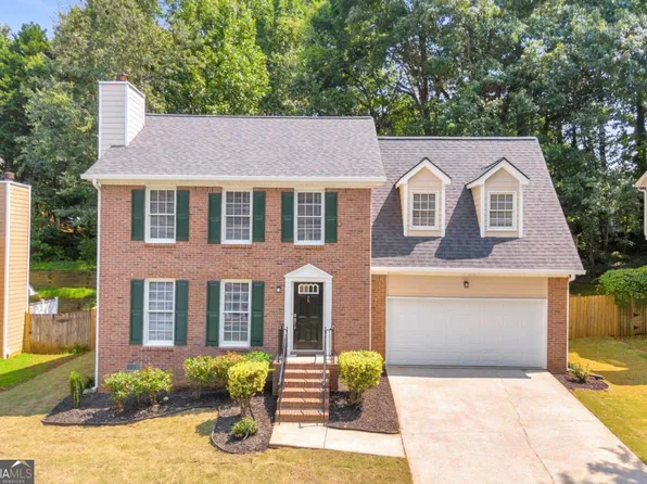 1426 Emerald Pine Ct, Lawrenceville, GA 30043
