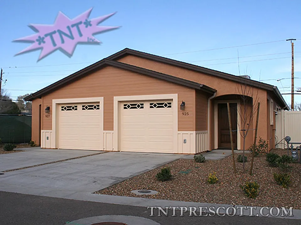 927 Gail Gardner Way