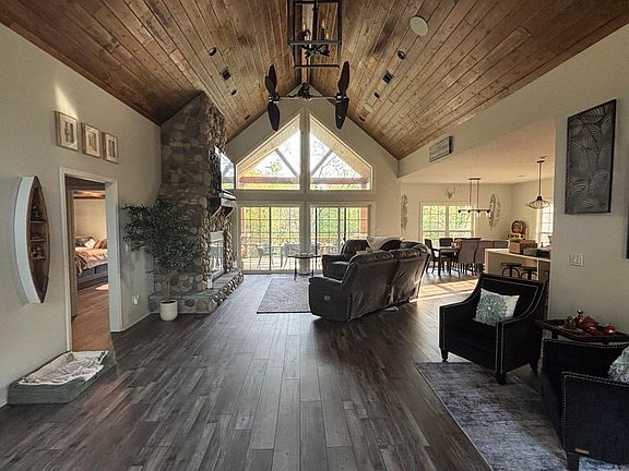 5th image of 177 Green Creek Trl