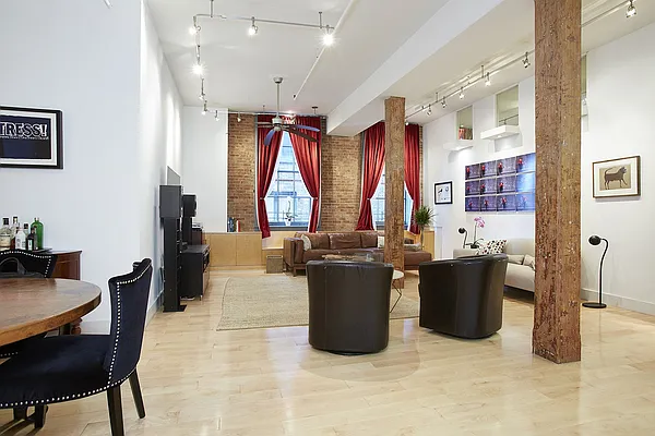 Sold by Stribling | media 15