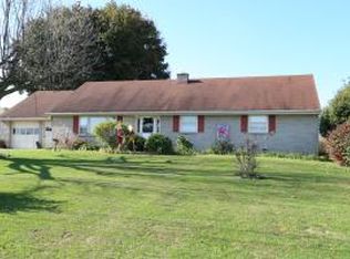 12 Refton Rd, Willow Street, PA 17584