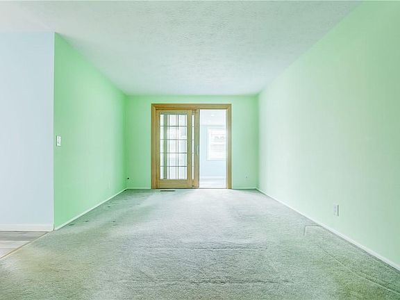 5th image of 21 Blackwell Ln