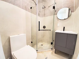 Rented by Rennit Inc.