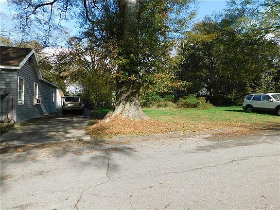 5th image of 551 3rd St