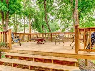 3710 Lovers Ln, Montgomery, TX 77356