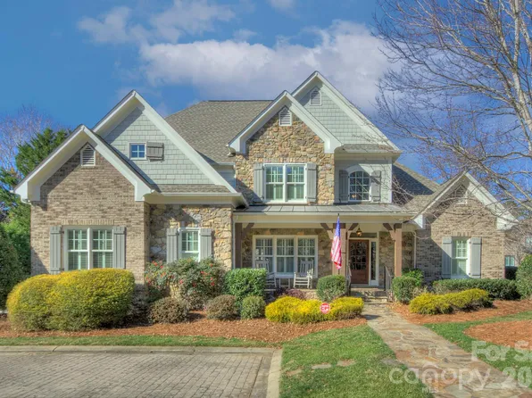 18530 Carnegie Overlook Blvd, Davidson, NC 28036