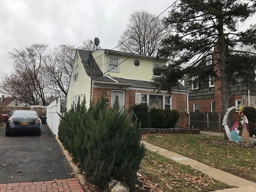 161 Fairview Blvd, Hempstead, NY 11550 | Zillow