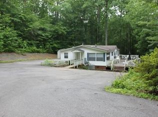 111 Fox Run Ln, Stanley, NC 28164