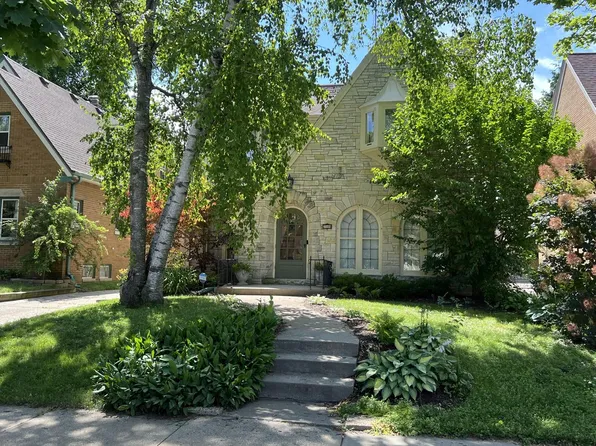 2509 Lefeber AVENUE, Wauwatosa, WI 53213