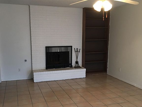 2nd image of 3457 E Glen Dr
