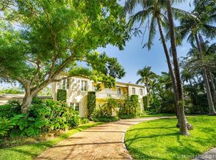 5121 N Bay Rd, Miami Beach, FL 33140