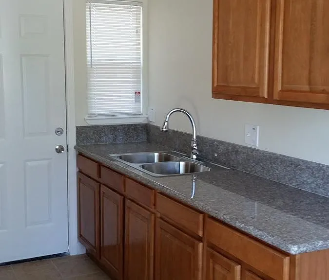 2118 Alpha Way #B — Photo 1